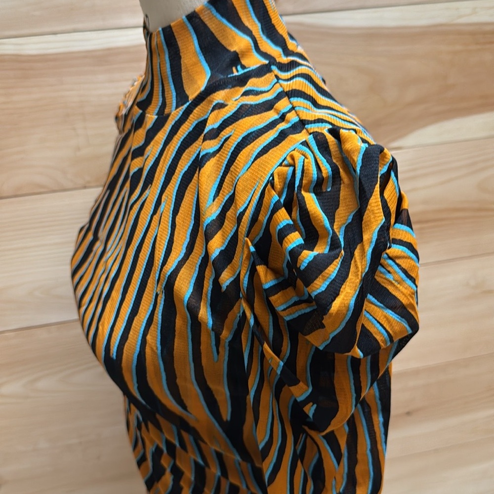 Diane Von Furstenberg animal striped shirt - Picture 3 of 5